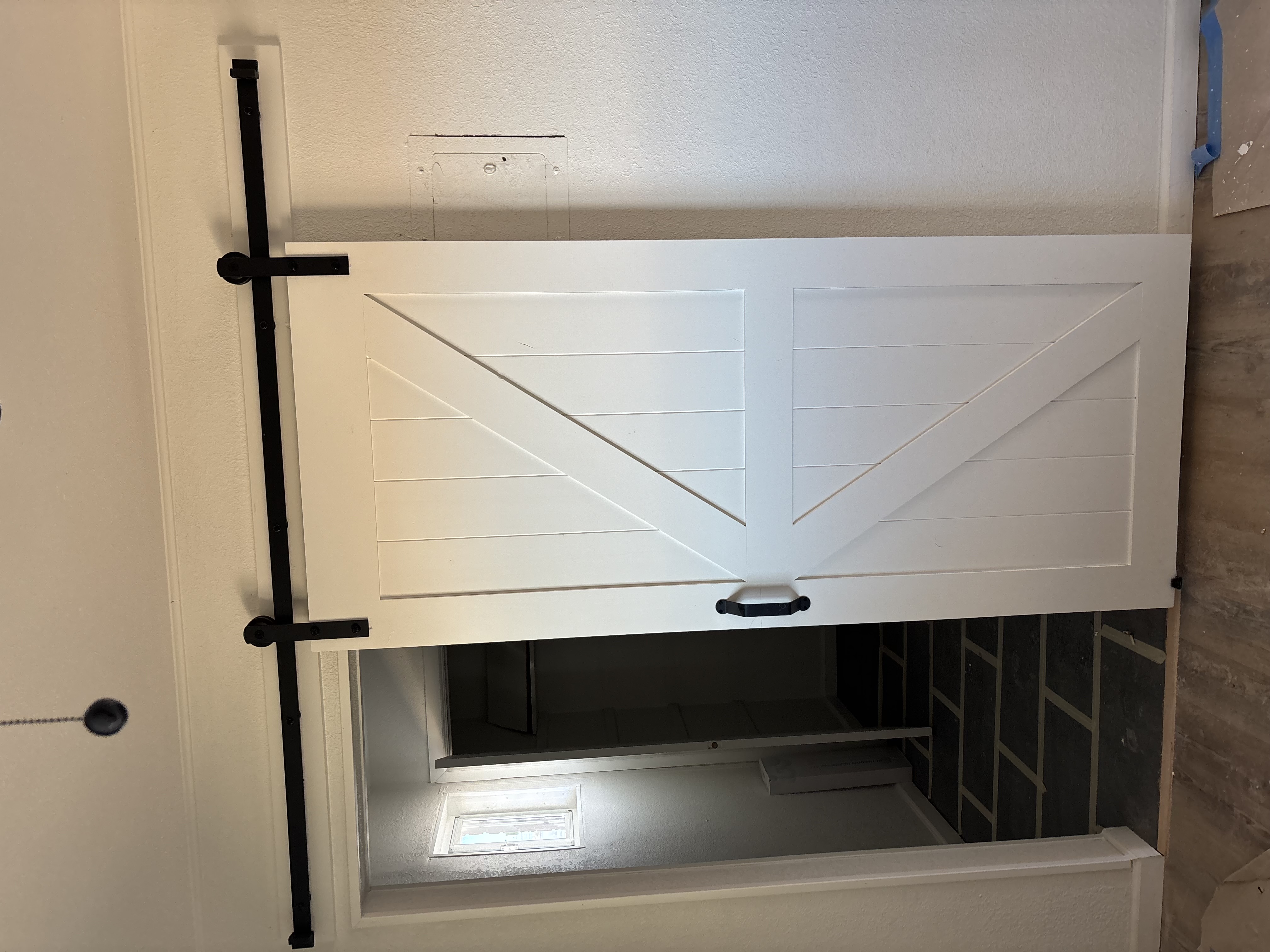 Modern barn door installation